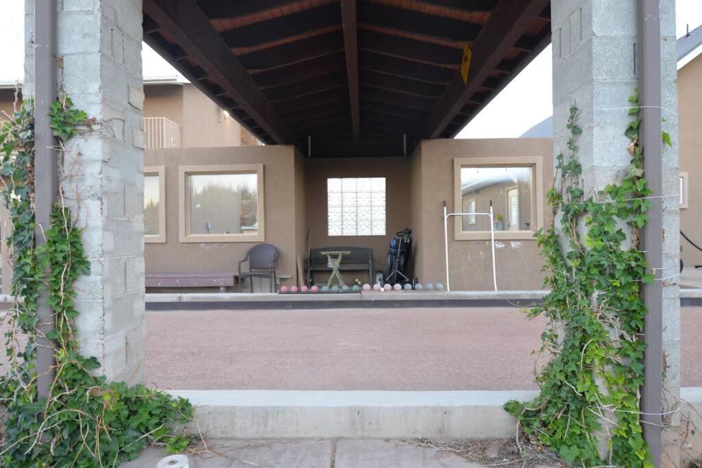 Tacit Shadow Resort Paradise Deluxe Suite, Gym, Coffee Bar, Hot-Tub, Free Laundry, Food Available Parowan المظهر الخارجي الصورة